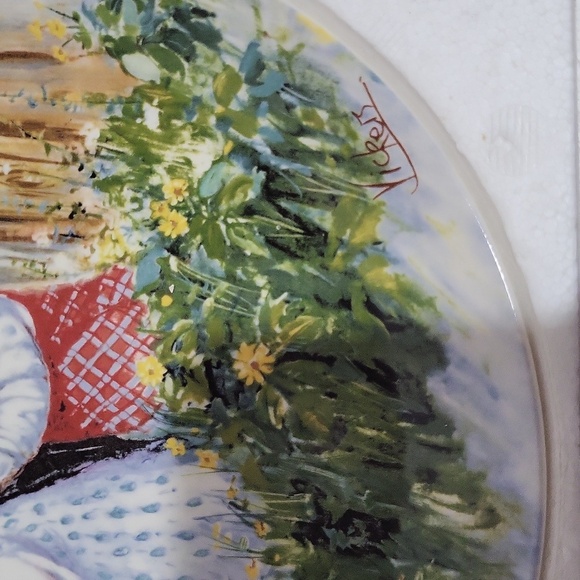 Wedgwood "Be My Friend  " Collectors Plate - Picture 2 of 5